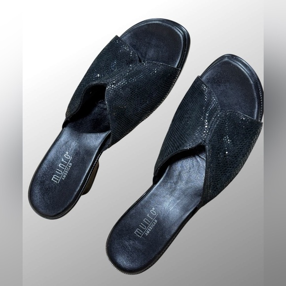 Munro American Walking Wedge Size 10 in Black - Picture 13 of 16